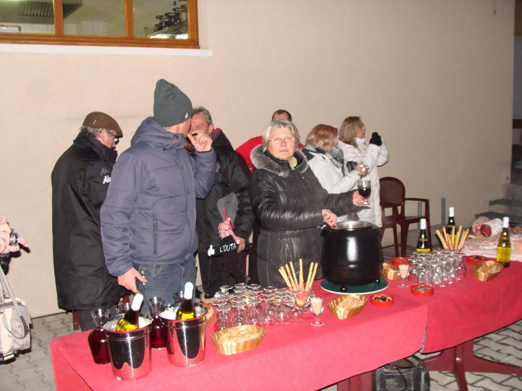 Hotel Restaurant L'Outa Termignon Buitenkant foto